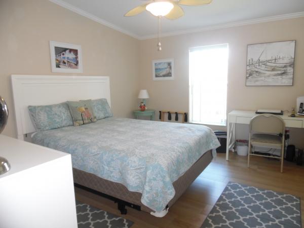 2006 Homes of Merit Mobile Home