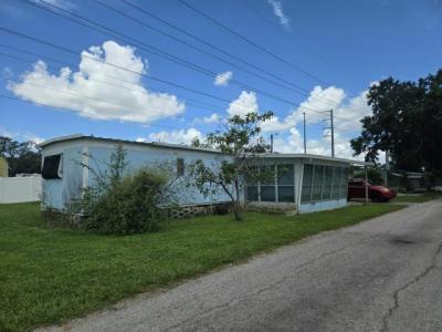 Photo 2 of 9 of home located at 3035 66th Avenue N. #125 Saint Petersburg, FL 33702