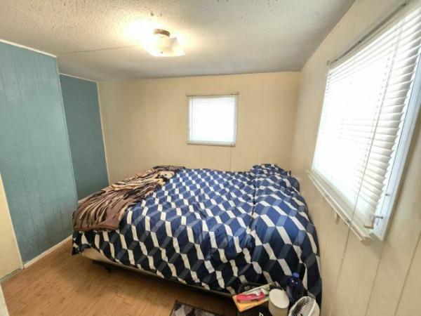 1973 RICH HS Manufactured Home