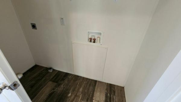 2022 Champion Signature Series Manufactured Home