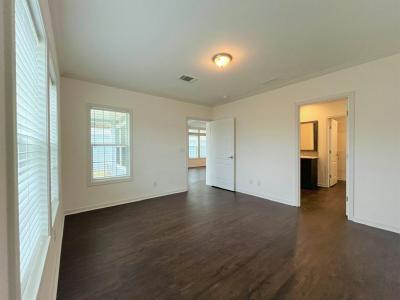 Photo 3 of 18 of home located at 5461 Bahia Way Brooksville, FL 34601
