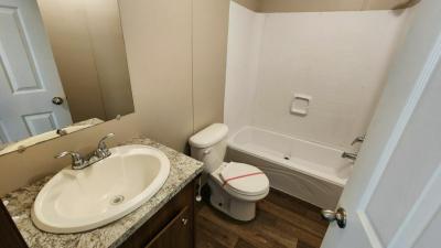 Photo 5 of 14 of home located at 6539 Townsend Rd, #183 Jacksonville, FL 32244