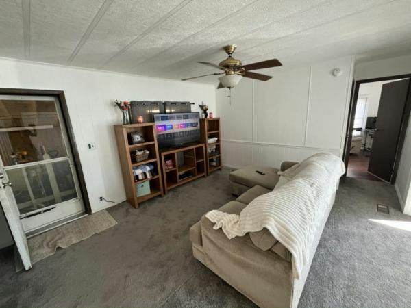 1987 Victorian NA Mobile Home