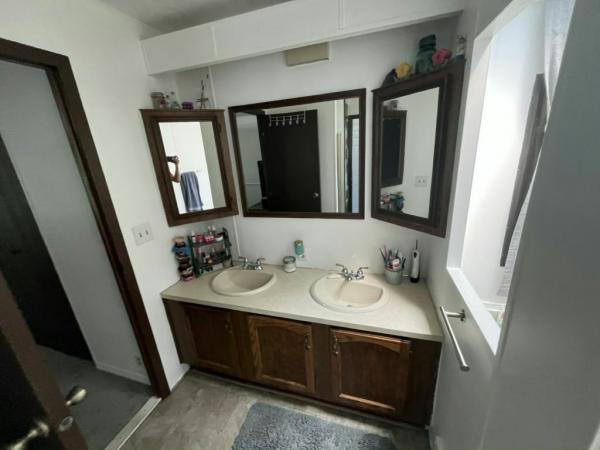 1987 Victorian NA Mobile Home