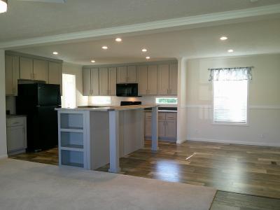 Photo 4 of 11 of home located at 409 Constitution Avenue Martinez, GA 30907