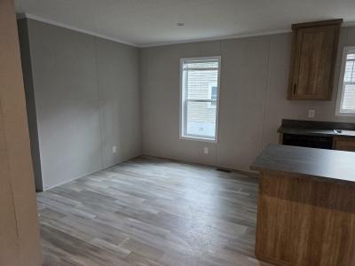 Photo 5 of 21 of home located at 90 Thomas Lane #457 Chaska, MN 55318