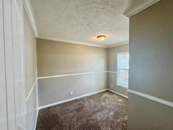 2019 Clayton Homes Inc Yes Mobile Home