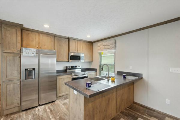 2025 Clayton 76 Grand Living  Home