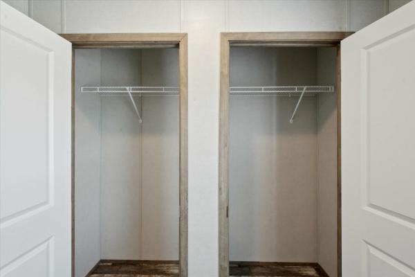 2025 Clayton 76 Grand Living  Home