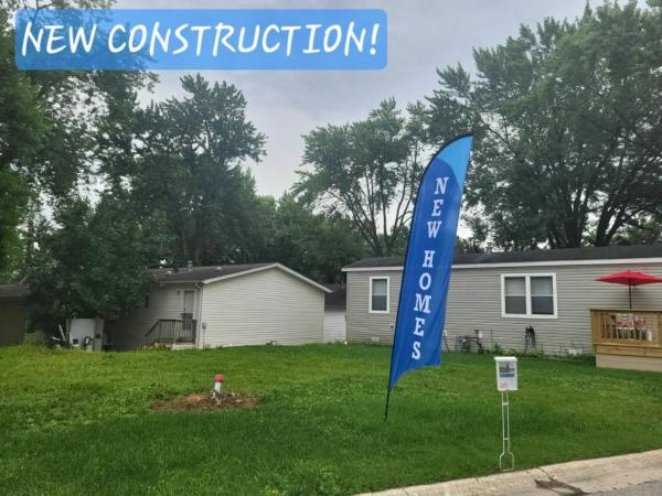 Photo 1 of 2 of home located at 1143 Bayside Road Elgin, IL 60123