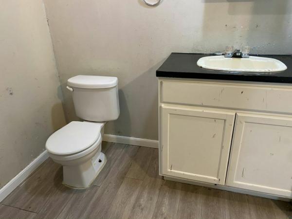 2005 Holly Park Inc Holly Park Manufactured Home