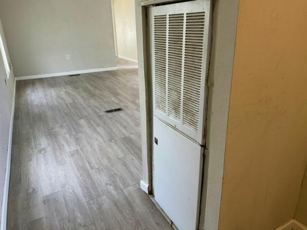2005 Holly Park Inc Holly Park Manufactured Home