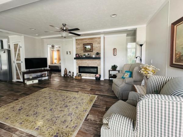 2023 Fleetwood  93 Sandalwood XL250 - The Bella   Home
