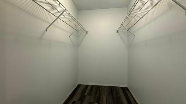 2013 Clayton Homes Inc Yes Mobile Home