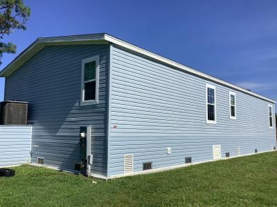 Mobile Home at 1455 90th Ave Lot 208 Vero Beach, FL 32966