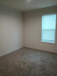 2025 Cavco Ind Velocity (SW) Mobile Home