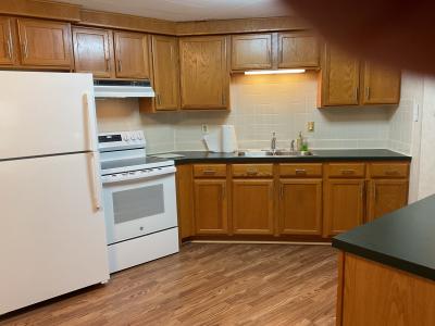 Photo 4 of 11 of home located at 15414 Lakeshore Villa Circle Tampa, FL 33613