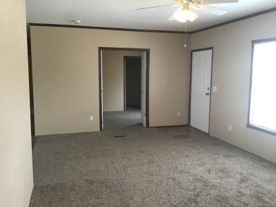 Photo 4 of 8 of home located at 7618 Woodlake View San Antonio, TX 78244