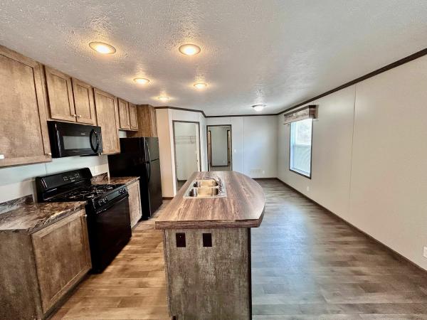 2019 Clayton Homes Inc Pulse Mobile Home