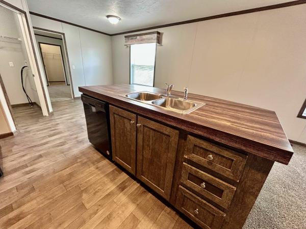 2019 Clayton Homes Inc Pulse Mobile Home