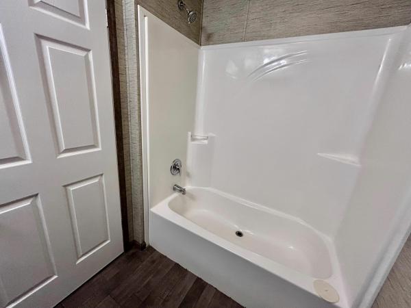 2019 Clayton Homes Inc Pulse Mobile Home