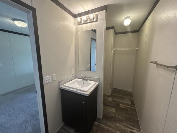 2022 Clayton Pulse 5616-708  Home
