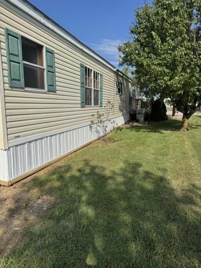 Photo 3 of 11 of home located at 119 Maple Shade Dr Old Monroe, MO 63369