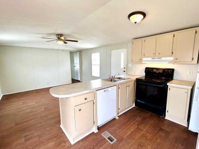 Photo 5 of 8 of home located at 161 Gooch Lane Maynardville, TN 37807