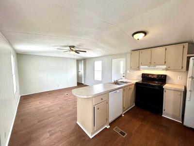 Photo 4 of 8 of home located at 161 Gooch Lane Maynardville, TN 37807