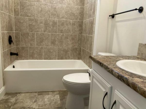 2018 Skyline Rogers Park Manufactured Home