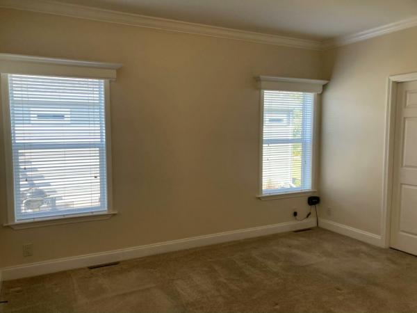 2018 Skyline Rogers Park Manufactured Home
