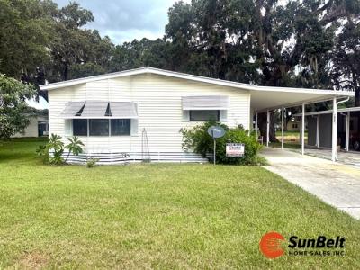 Mobile Home at 1025 Autumn Leaf Circle Wildwood, FL 34785