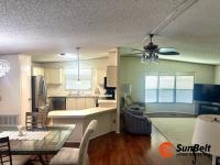 1990 HOM Mobile Home