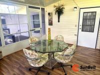 1990 HOM Mobile Home