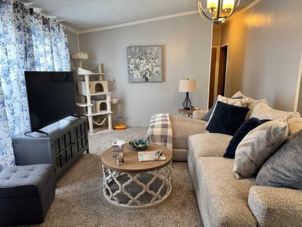 2001 Manufactured Home