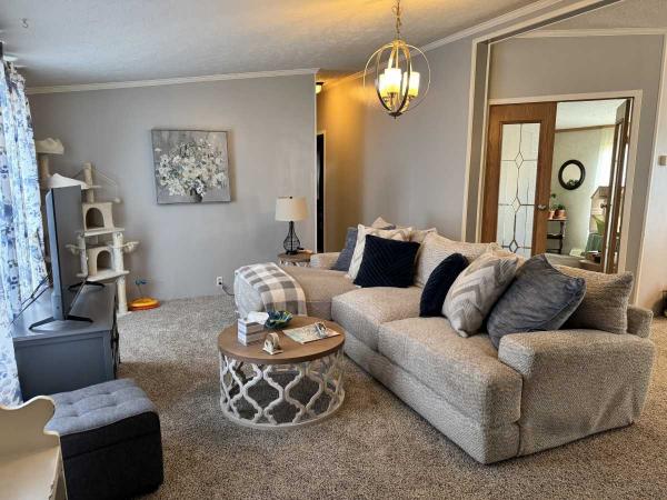 2001 Manufactured Home