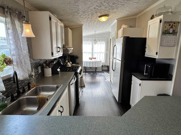 2001 Manufactured Home
