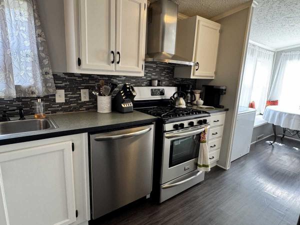 2001 Manufactured Home