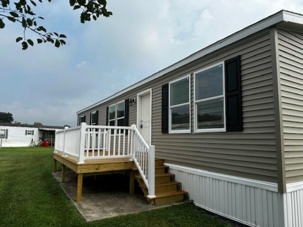 Ritz-Craft Magnolia 2748 Manufactured Home