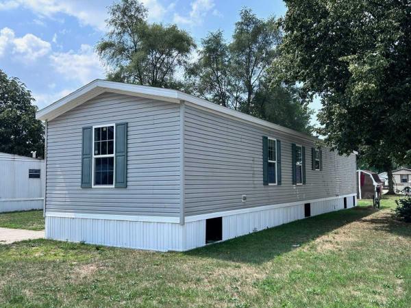 Photo 1 of 2 of home located at 3337 Pinebrook St Muskegon, MI 49444