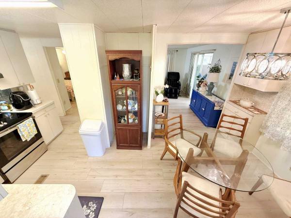 AGE 40+ PARK Mobile Home