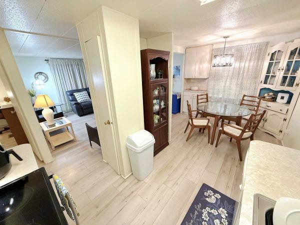 AGE 40+ PARK Mobile Home