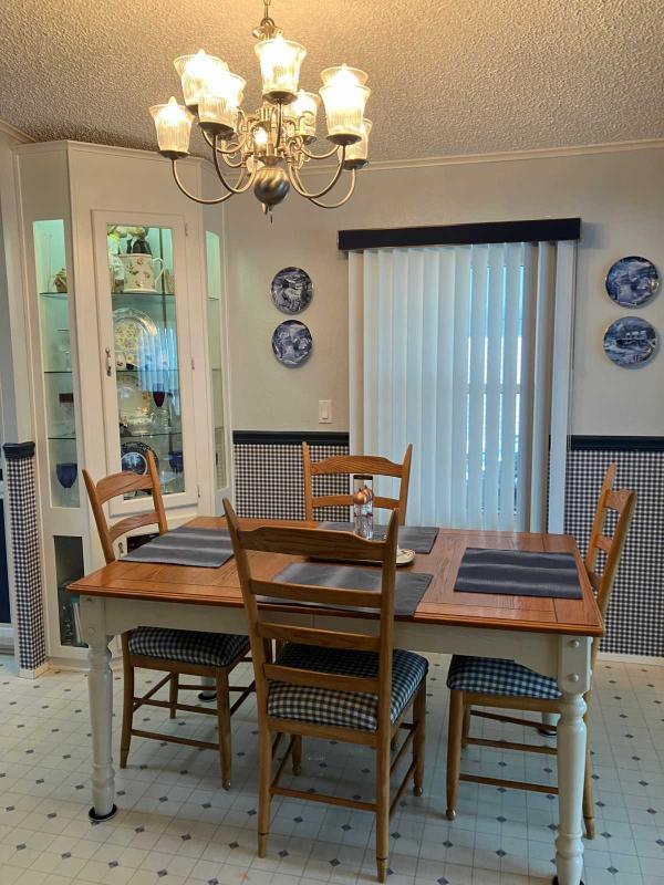 1996 Manufactured Home