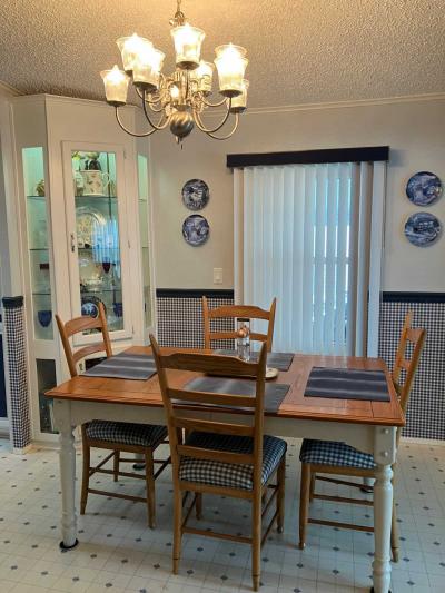 Photo 3 of 15 of home located at 520 Tahiti Drive Lake Wales, FL 33858