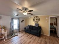 2000 Crest Ridge Manufactured Home