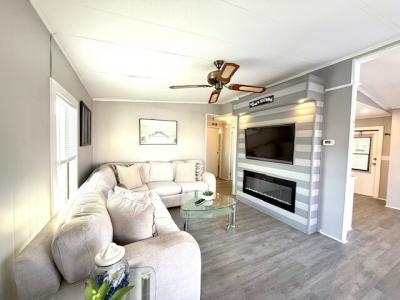 Photo 2 of 15 of home located at 1071 Donegan Rd Lot 157 Largo, FL 33771