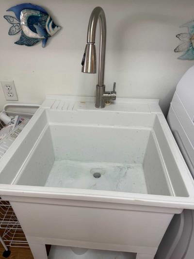 Photo 3 of 34 of home located at 3010 Sabal Cir Ellenton, FL 34222