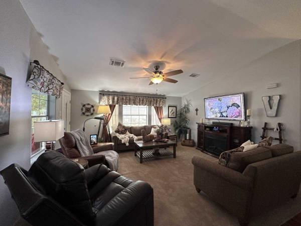 2005 Cavco Manufactured Home