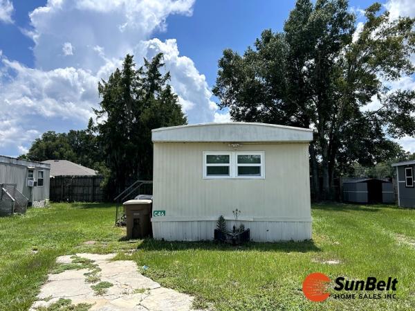 Photo 1 of 2 of home located at 3920 SW 30th Street Lot C46 Ocala, FL 34474
