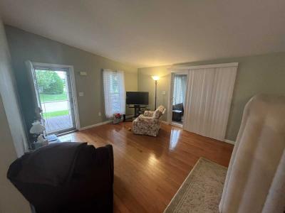 Photo 5 of 22 of home located at 100 Perry's Lane Manahawkin, NJ 08050